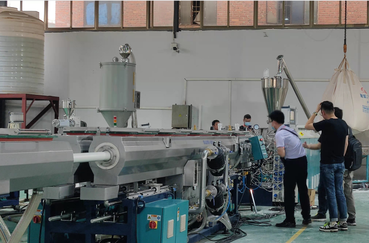 A Função do Equipamento da Linha de Produção de Tubo de PVC