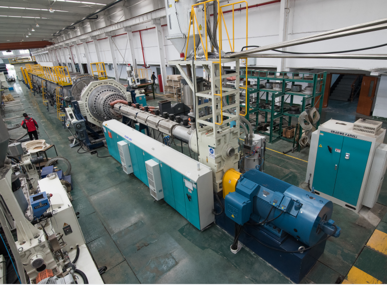 Medidas para resolver a corrente instável da máquina principal da extrusora de plástico